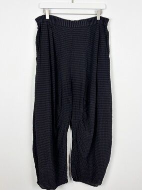 Grizas 100% Silk Relaxed Pants Women's Size Medium Black and Brown Check
